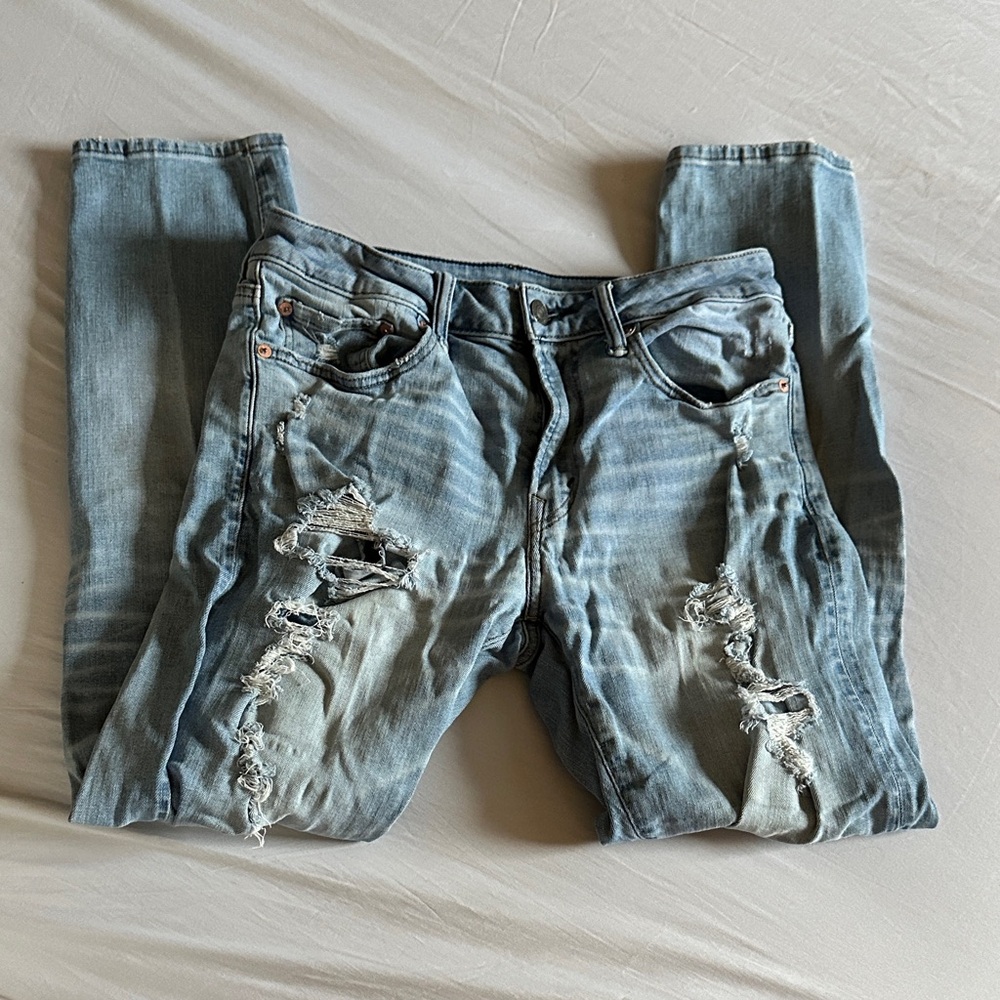 American Eagle Outfitters Light Blue Ripped Skinny Jeans